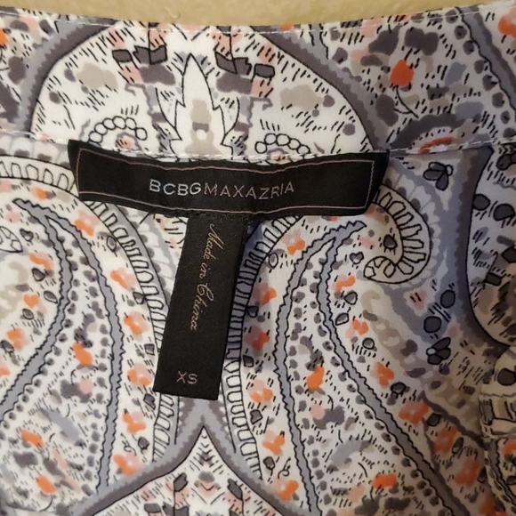 BCBGMAXAZRIA Top - Picture 2 of 6